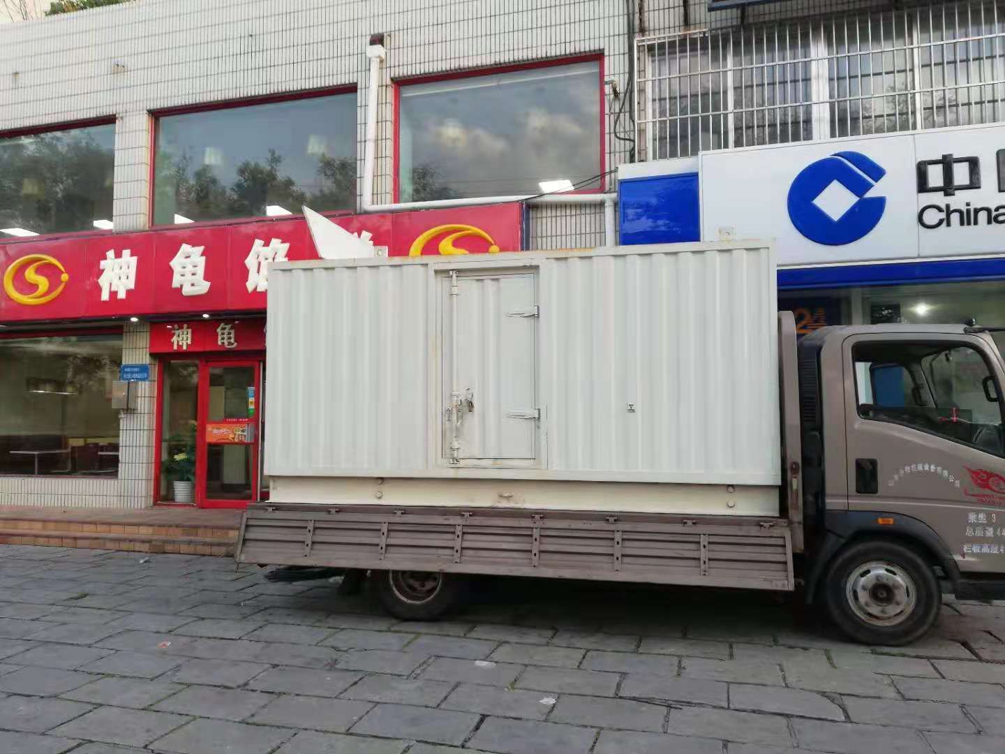 桥东出租发电机-柴油发电机组错误的启动方式