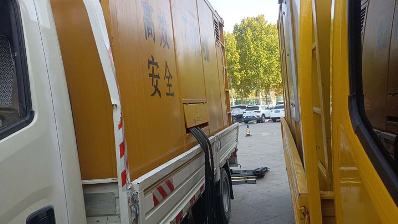 桥东如何判断柴油发电机组和UPS电源的切换时间是否符合要求？
