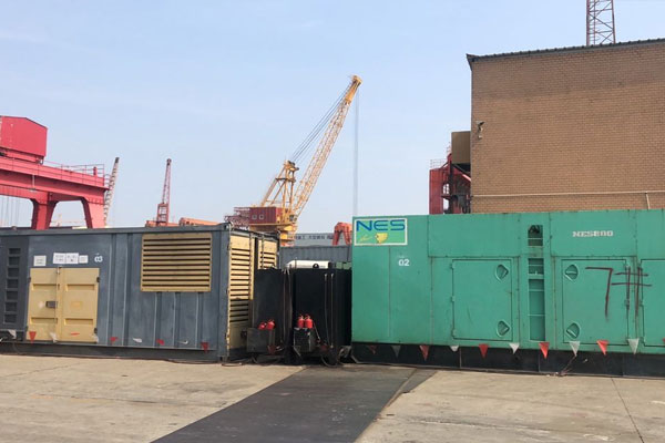 桥东发电机出租空气滤清器的清洁频率是多少？